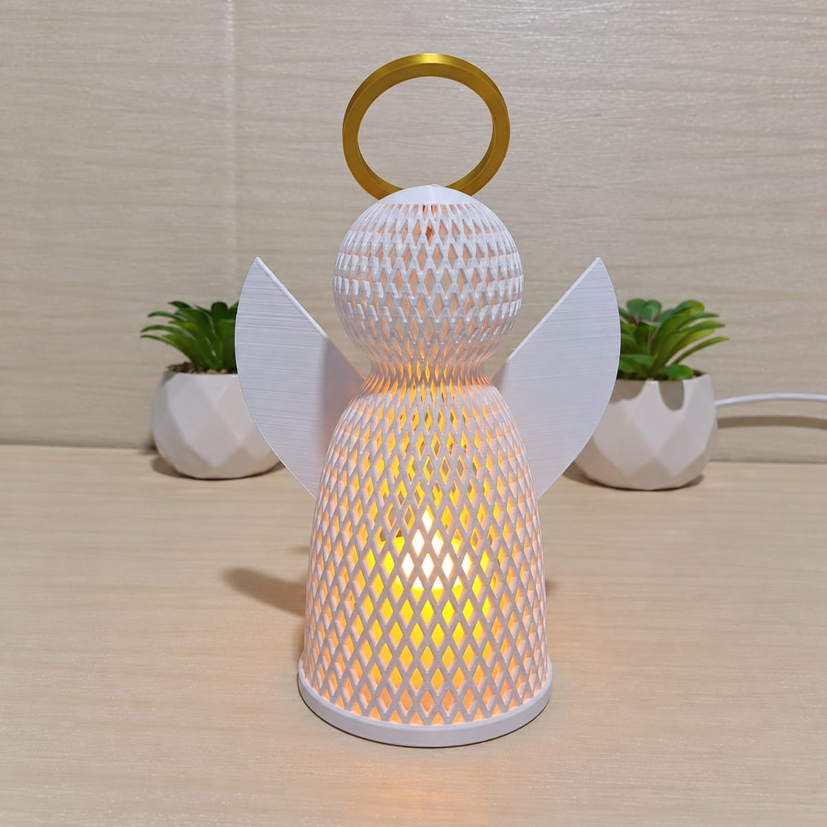 Anjo de Natal Decorativo 3D Vazado com Vela de LED
