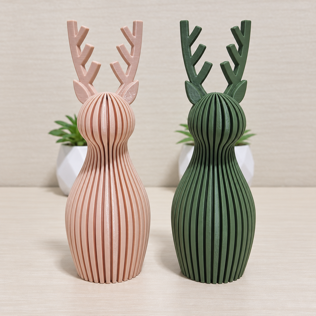 Kit 2 Renas Natalinas Caneladas – Verde Oliva e Bege Caucasiano